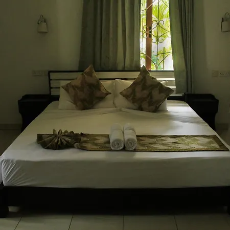Forest Lodge